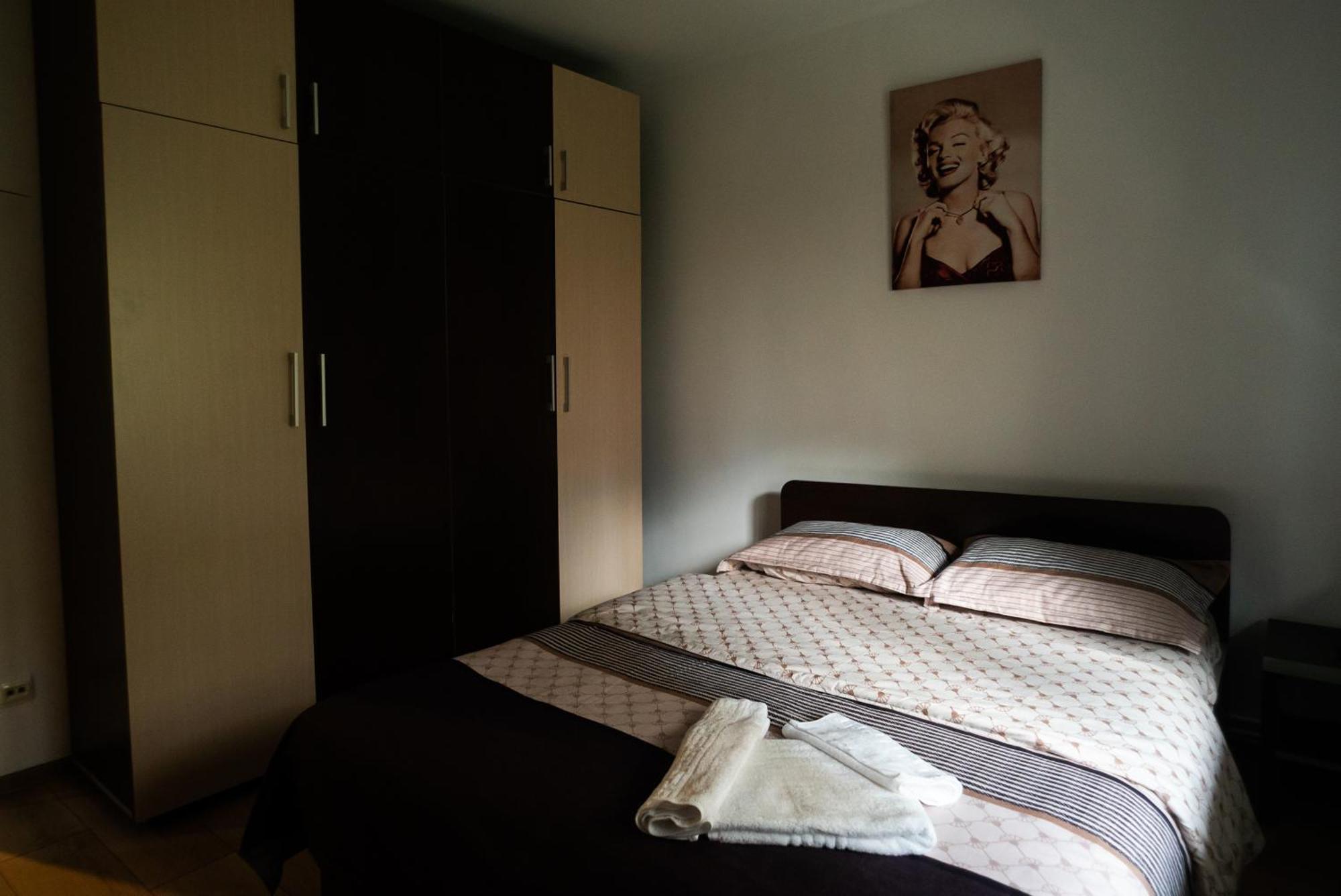 Apartament Dacul Hunedoara Extérieur photo